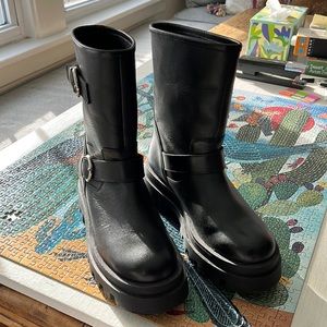 Anthropologie Pilcro Maeve Moto Boots Blk Sz 39 NWT size 8.5/9.0.Runs big! $60